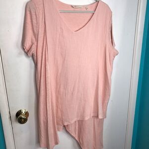 Soft surroundings asymmetrical top